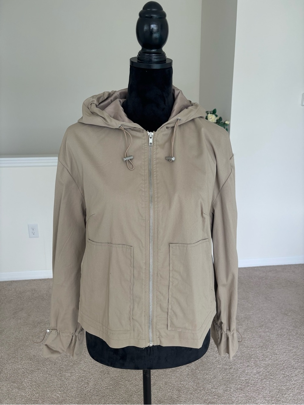 Bagatelle New York Hooded Jacket – Size XS (Fits S, Relaxed/Oversized Fit)